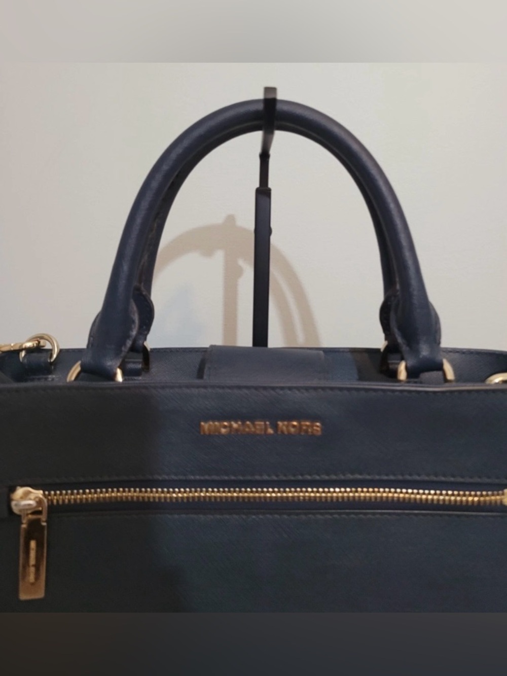 Michael Kors Navy Saffiano Satchel Crossbody Bag with Gold Hardware - Picture 10 of 16